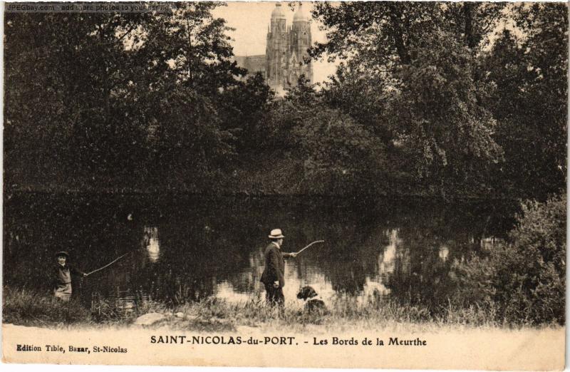 Carte postale ancienne St Nicolas du Port les bords de la Meurthe
