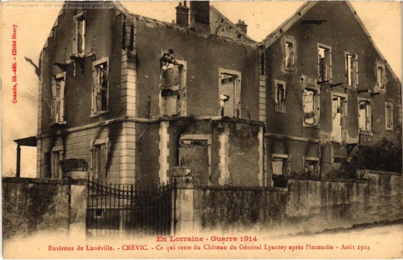 Carte postale ancienne Crevic Chateau du General Lyautey