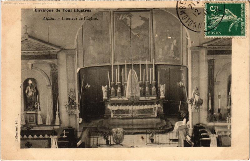 Carte postale ancienne Allain interieur de l'eglise à Allain