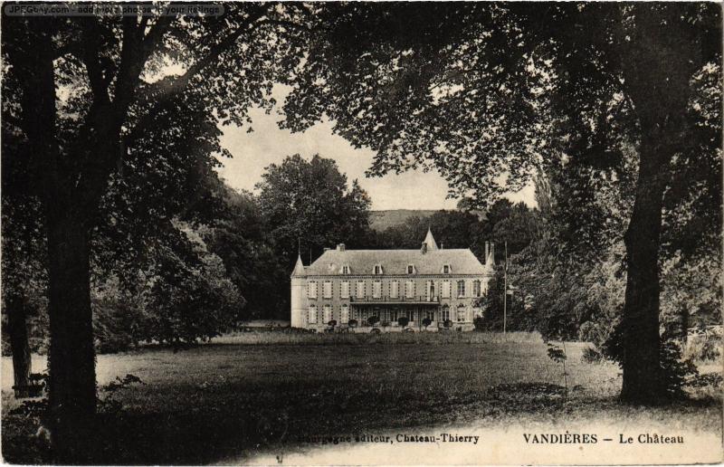 Carte postale ancienne Vandieres le chateau
