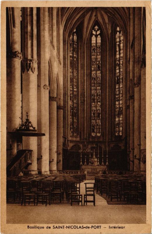 Carte postale ancienne St Nicolas du Port Basilique interieur