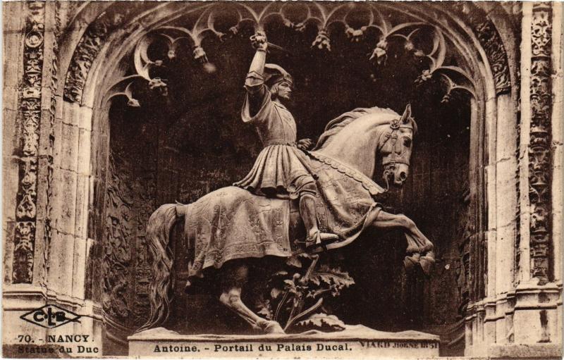 Carte postale ancienne Antoine Portail du Palais Ducal