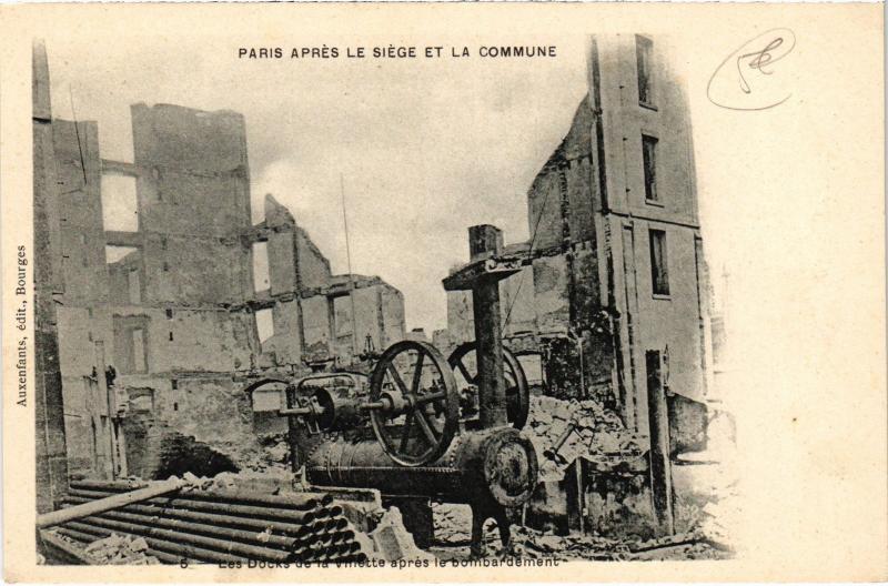 Carte postale ancienne Paris après le siège et la Commune - Les Docks de la Villette après le bombardement à Paris 19e