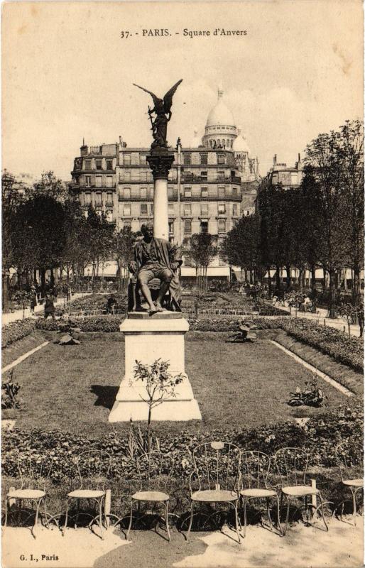 Carte postale ancienne Square d'Anvers à Paris 9e