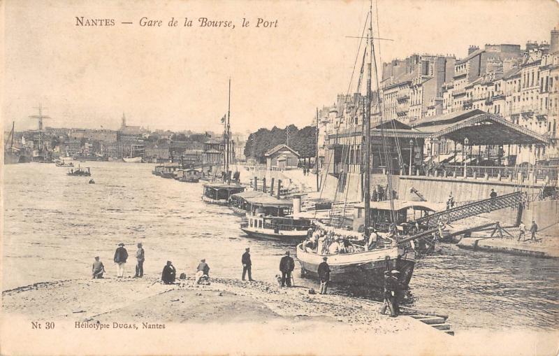 Carte postale ancienne Nantes - Gare De La Bourse - Le Port à Nantes