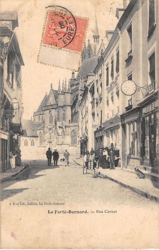 Carte postale ancienne La Ferte Bernard - Rue Carnot