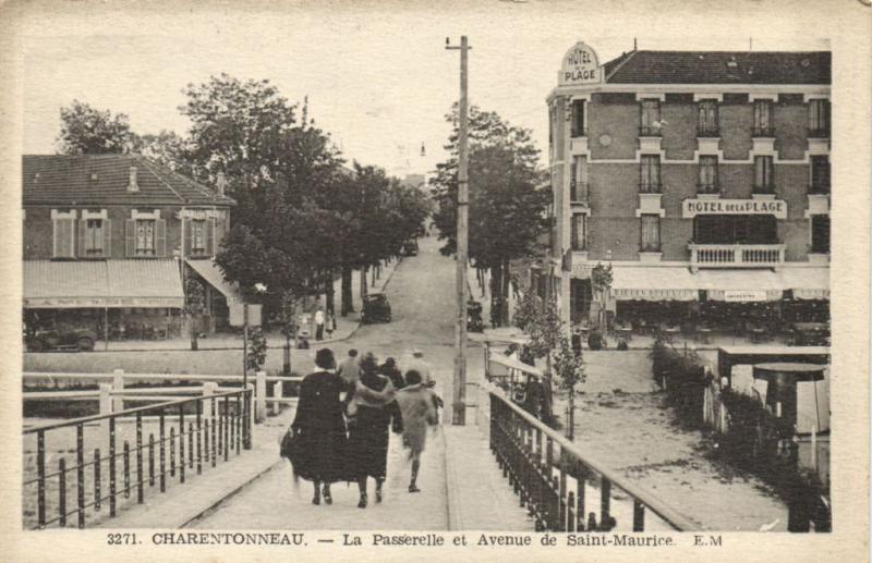 Carte postale ancienne La Passerelle et Avenue de Saint Maurice à Saint-Maurice