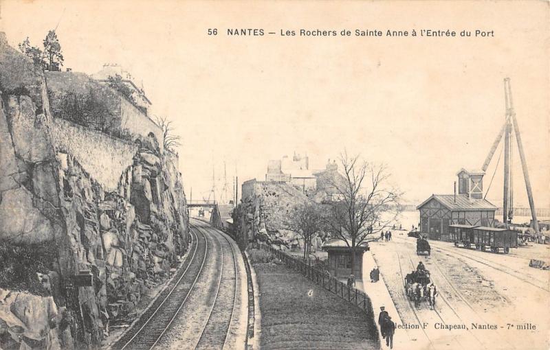 Carte postale ancienne Nantes - Les Rochers De Sainte Anne A L'Entree Du Port à Nantes
