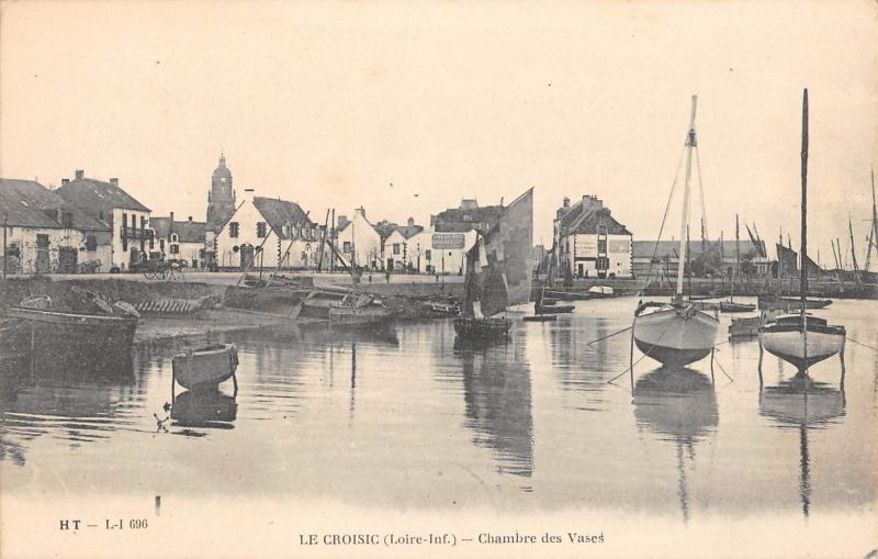 Carte postale ancienne Le Croisic - Chambre Des Vases au Croisic