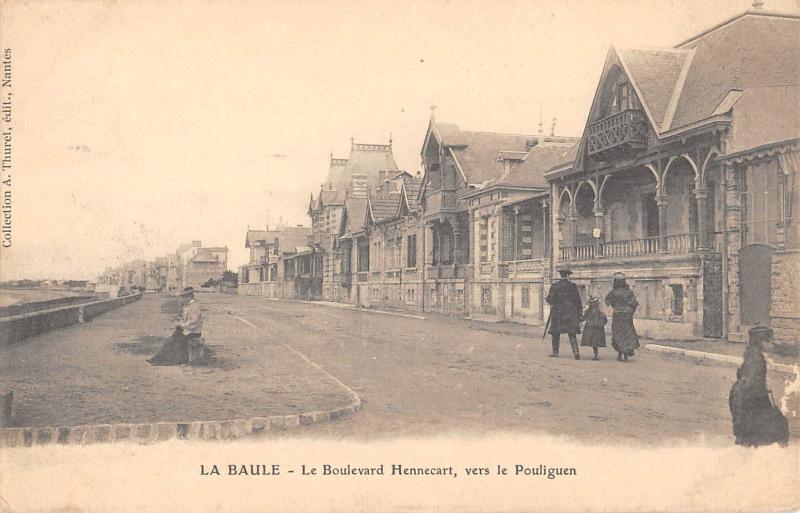 Carte postale ancienne La Baule - Le Boulevard Hennecart - Vers Le Pouliguen au Pouliguen