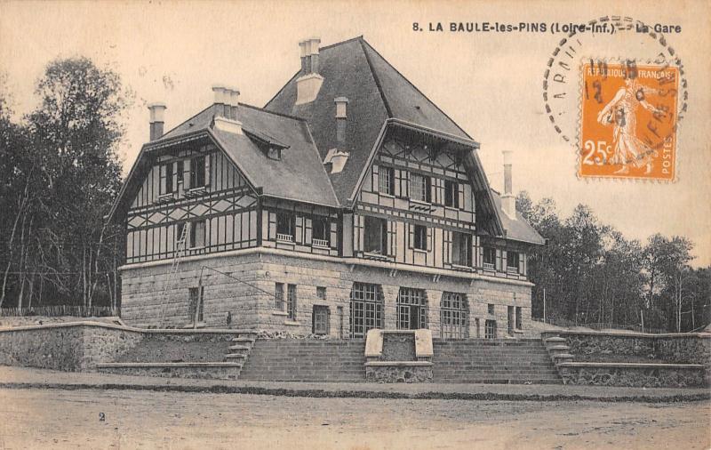Carte postale ancienne La Baule Les Pins - La Gare