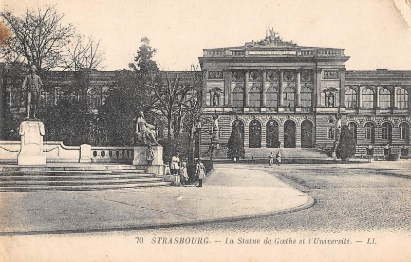 Carte postale ancienne Strasbourg - La Statue De Goethe Et L'Universite à Strasbourg