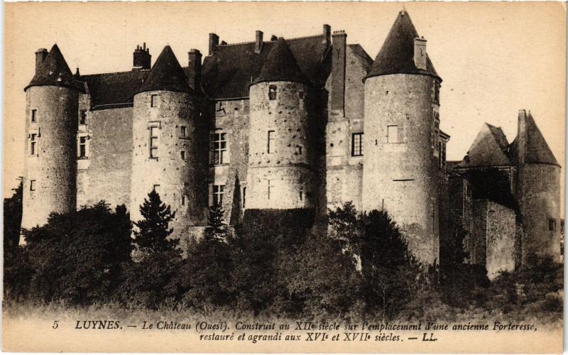 Carte postale ancienne Luynes le chateau à Luynes