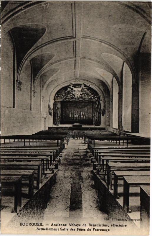 Carte postale ancienne Bourgueil Ancienne Abbaye de Benedictins à Bourgueil