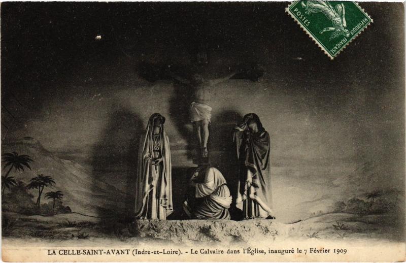 Carte postale ancienne La Celle Saint-Avant Le Calvaire dans l'eglise à La Celle-Saint-Avant