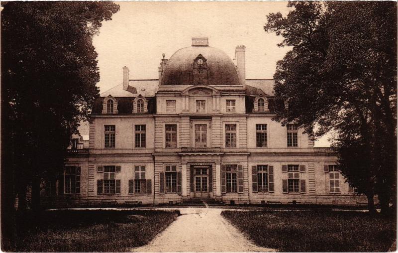 Carte postale ancienne Verneuil le chateau à Neuil