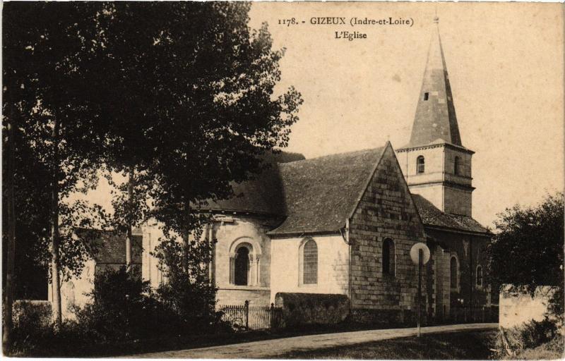 Carte postale ancienne Gizeux eglise à Gizeux