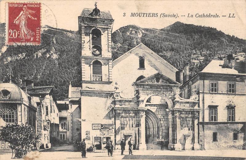Carte postale ancienne Moutiers - La Cathedrale à Moûtiers