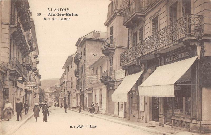 Carte postale ancienne Aix Les Bains - Rue Du Casino à Aix-les-Bains