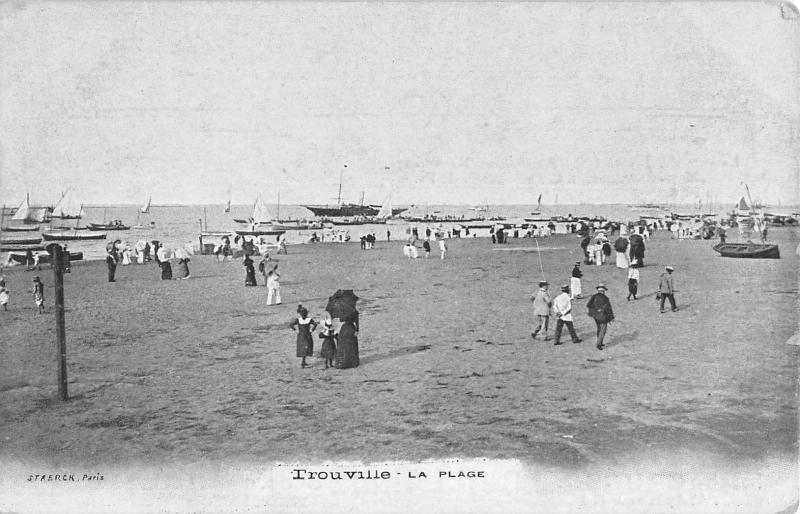 Carte postale ancienne Trouville - La Plage
