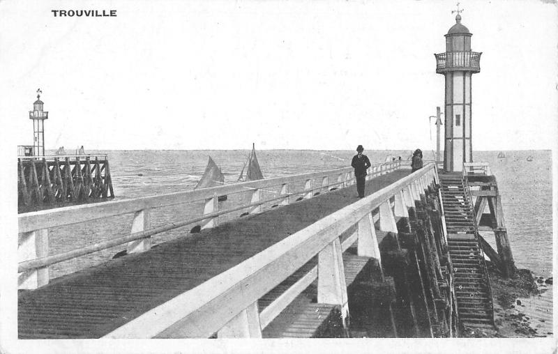 Carte postale ancienne Trouville