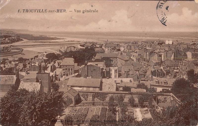 Carte postale ancienne Trouville Sur Mer -  Vue Generale - cpa émail à Trouville-sur-Mer