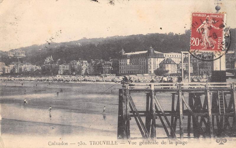 Carte postale ancienne Trouville - Vue Generale De La Plage