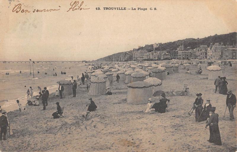 Carte postale ancienne Trouville - La Plage