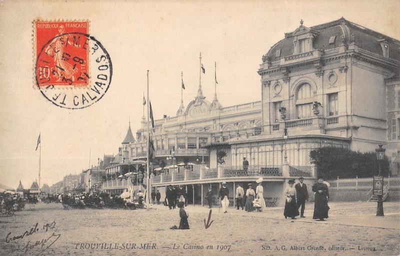 Carte postale ancienne Trouville Sur Mer - Le Casino En 1907 à Trouville-sur-Mer