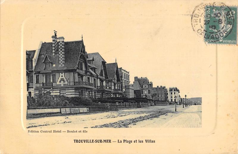 Carte postale ancienne Trouville Sur Mer - La Plage Et Les Villas à Trouville-sur-Mer