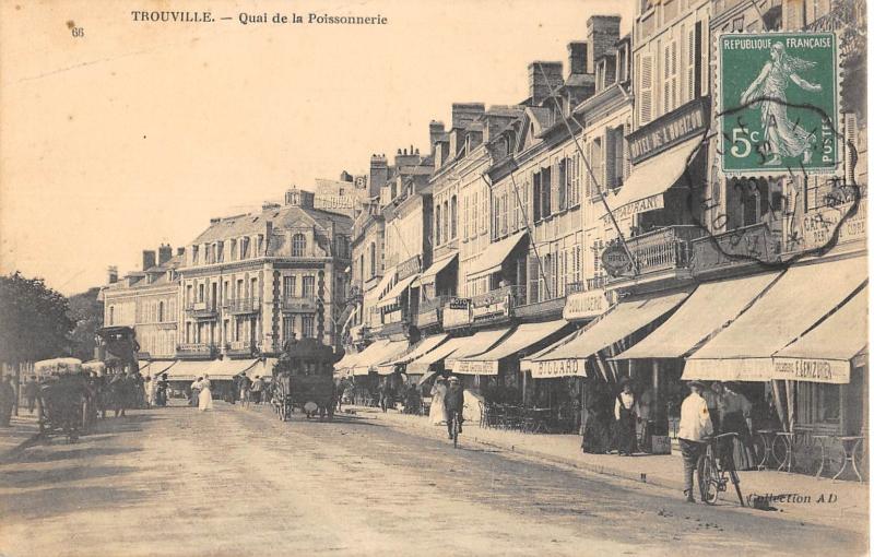 Carte postale ancienne Trouville - Quai De La Poissonnerie - Commerces