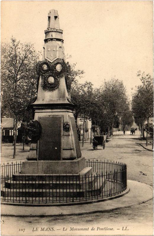 Carte postale ancienne Le Mans Monument de Pontlieue au Mans