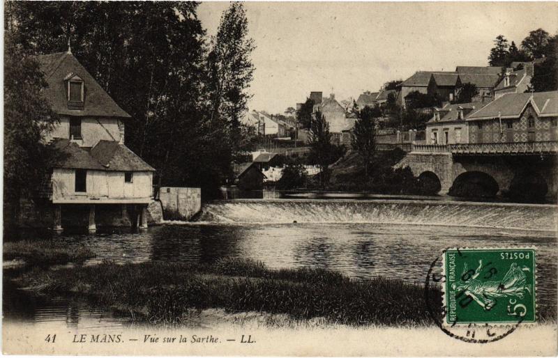 Carte postale ancienne Le Mans vue sur la Sarthe au Mans