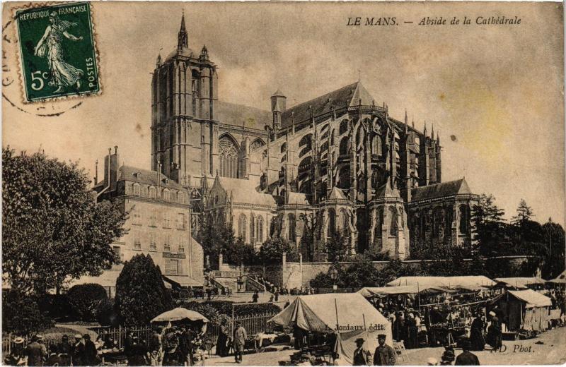Carte postale ancienne Le Mans Abside de la Cathedrale au Mans