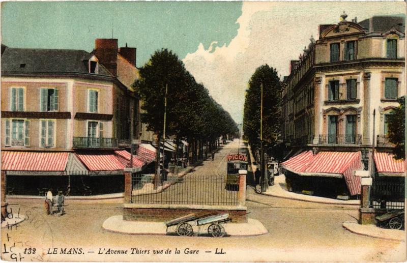 Carte postale ancienne Le Mans Avenue Thiers au Mans