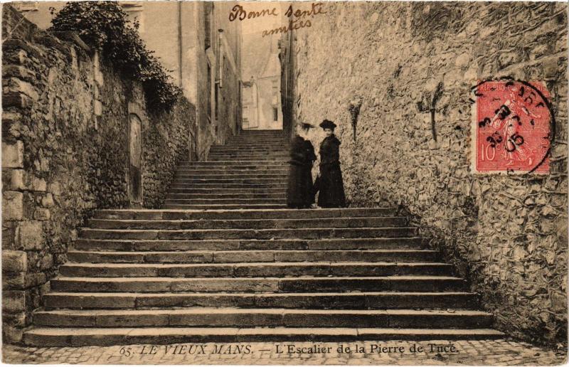 Carte postale ancienne Le Mans Escalier de la Pierre de Tuce au Mans