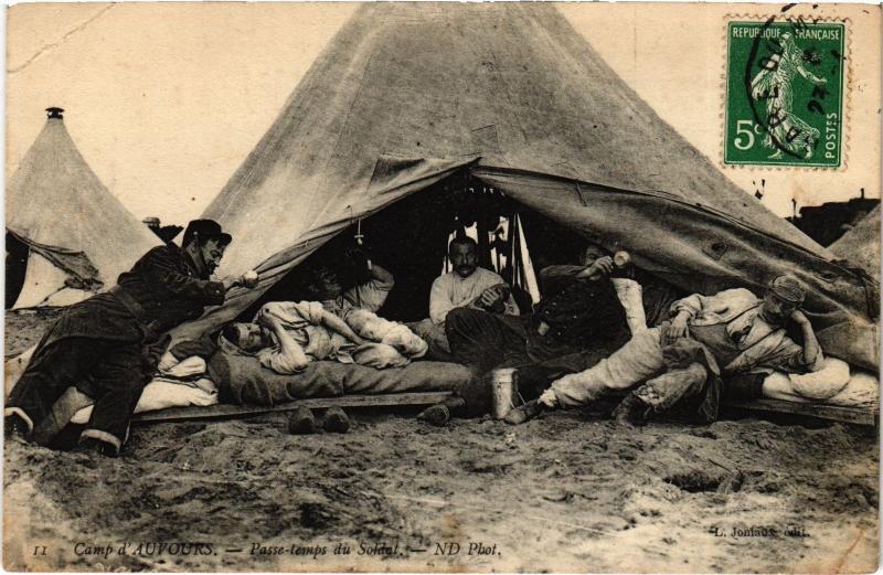 Carte postale ancienne Camp d'Auvours passe temps du soldat