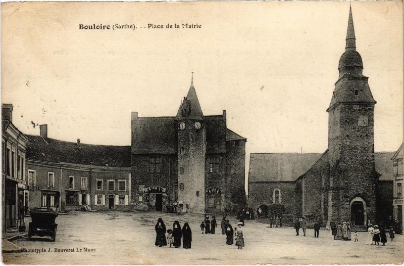Carte postale ancienne Bouloire Place de la Mairie à Bouloire