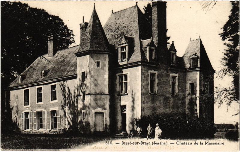 Carte postale ancienne Besse Chateau de la Massuaire