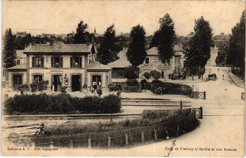 Carte postale ancienne Fresnay la gare