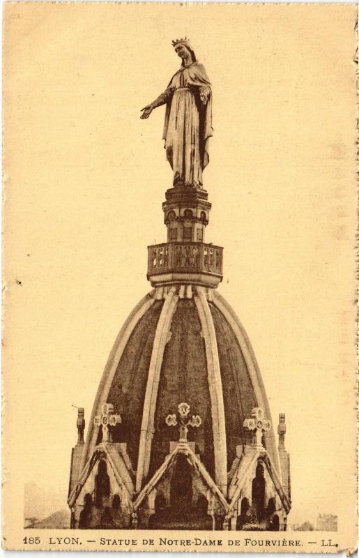 Carte postale ancienne Lyon - Statue de N.-D. de Fourviere à Lyon