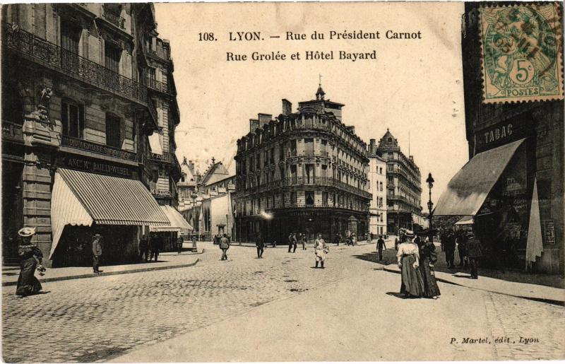 Carte postale ancienne Lyon - Rue du President Carnot à Lyon