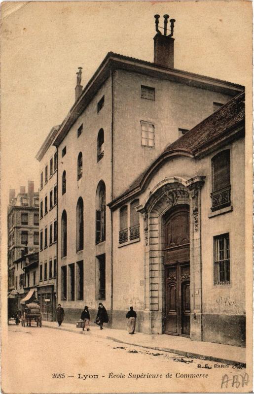 Carte postale ancienne Lyon - Ecole Superieure de Commerce à Lyon