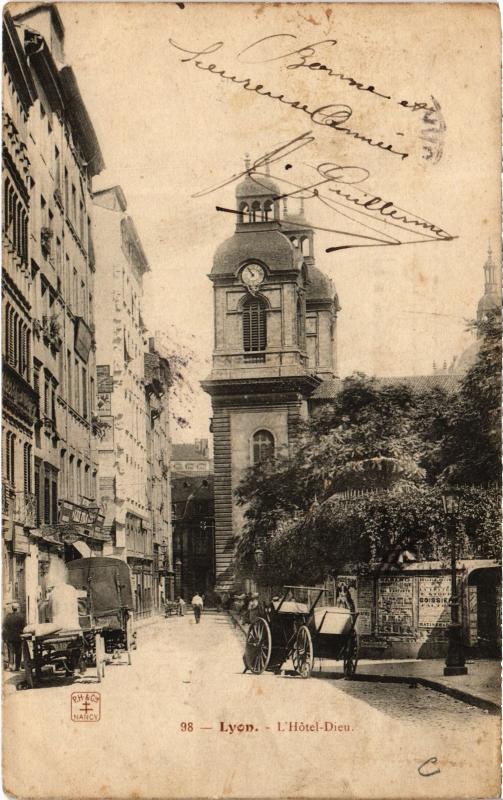 Carte postale ancienne Lyon - L'Hotel Dieu à Lyon