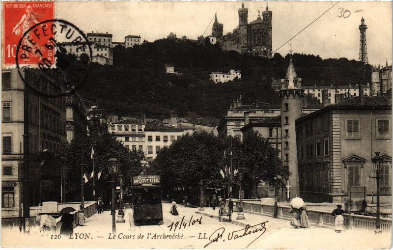 Carte postale ancienne Lyon - Le Cours de l'Archeveche à Lyon