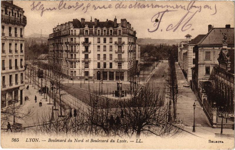 Carte postale ancienne Lyon - Boulevard du Nord et Boulevard du Lycée à Lyon