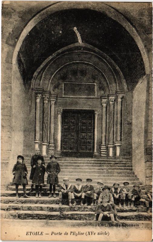 Carte postale ancienne Etoile - Porte de l'Eglise