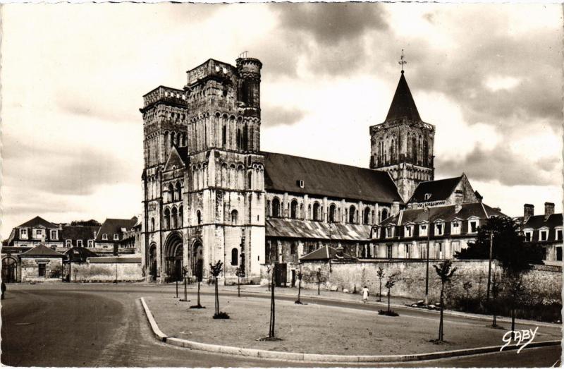 Carte postale ancienne Caen - L'Abbaye aux Dames à Caen