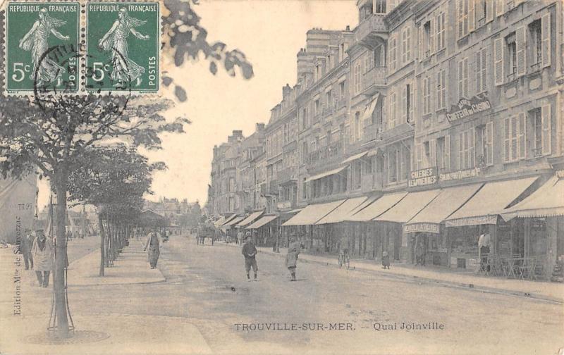 Carte postale ancienne Trouville Sur Mer - Quai Joinville à Trouville-sur-Mer