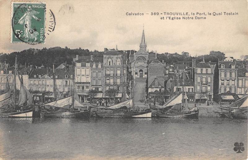 Carte postale ancienne Trouville - Le Port - Le Quai Tostain Et Eglise Notre Dame